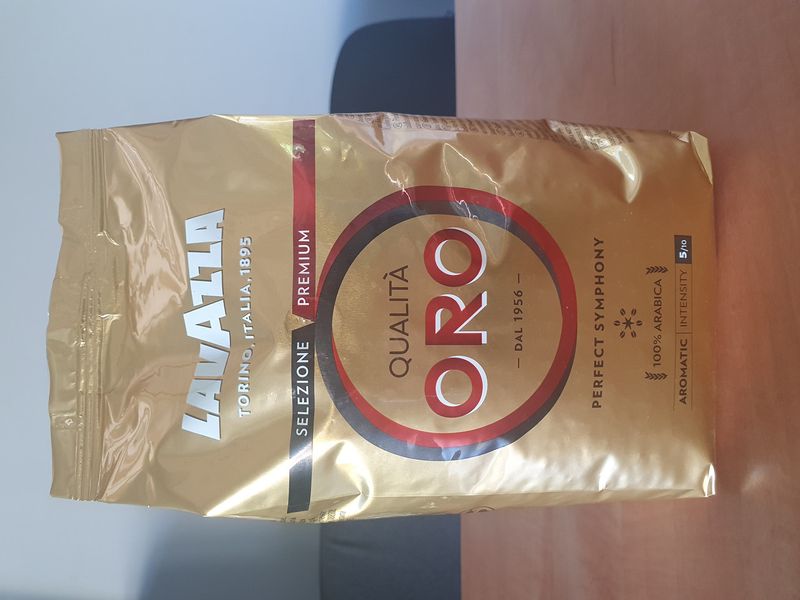 Ящик кави в зернах Lavazza Qualita Oro (оригінал) 100% арабіка 1 кг (у ящику 6шт) 0200027 фото